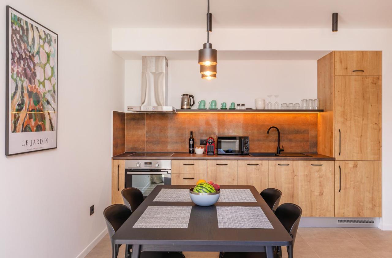 Blacksmith Apartments By Duhomes ดูบรอฟนิก ภายนอก รูปภาพ