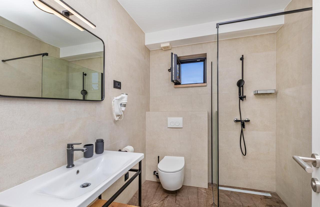 Blacksmith Apartments By Duhomes ดูบรอฟนิก ภายนอก รูปภาพ